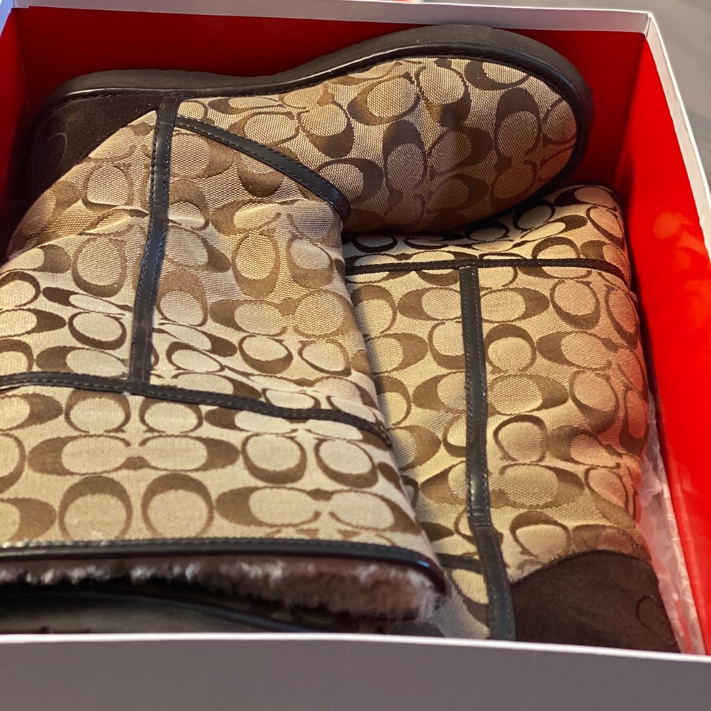 Coach snow boots